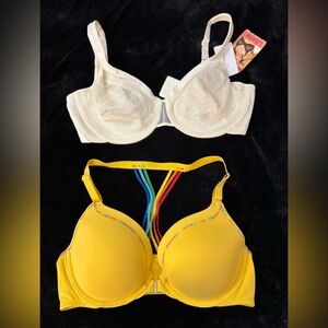 Set Of 2 Bra Size 40DD : Ivory Lilyette Bra & Yellow Cacique Bra